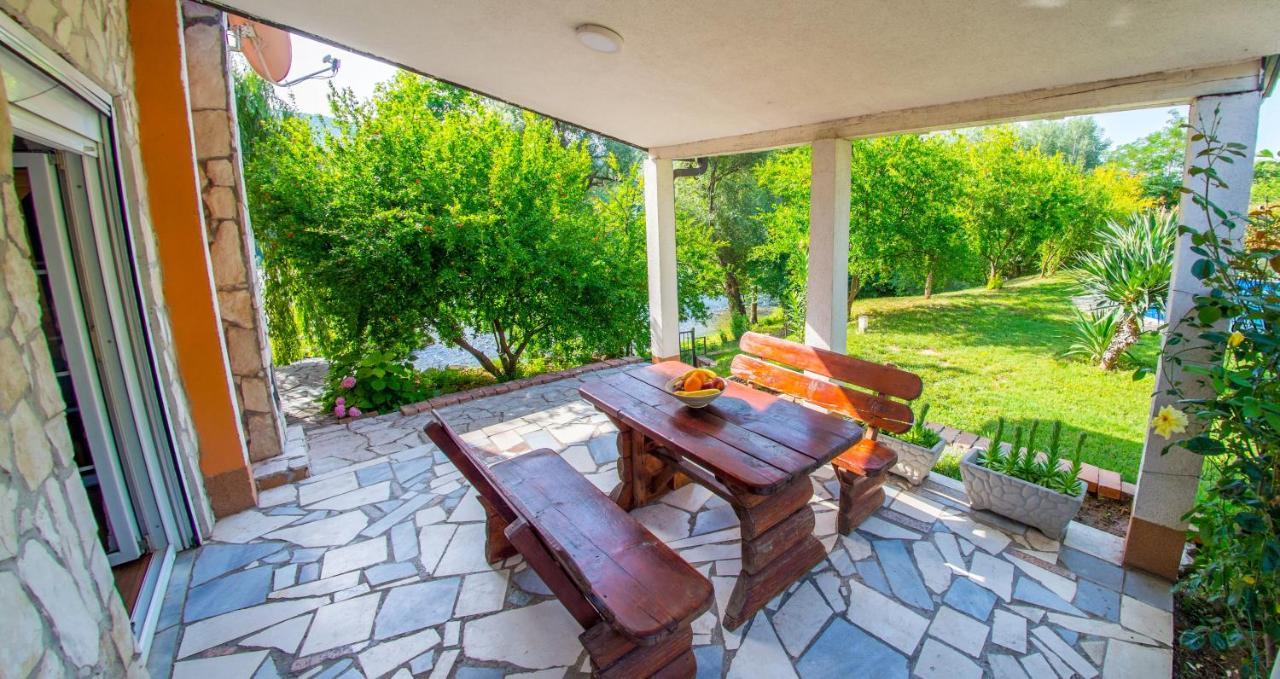 Holiday Home Narona Мостар Екстер'єр фото